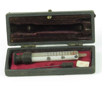 Voorwerpen Adlib\30000\V30061-a.jpg; V30061; ;